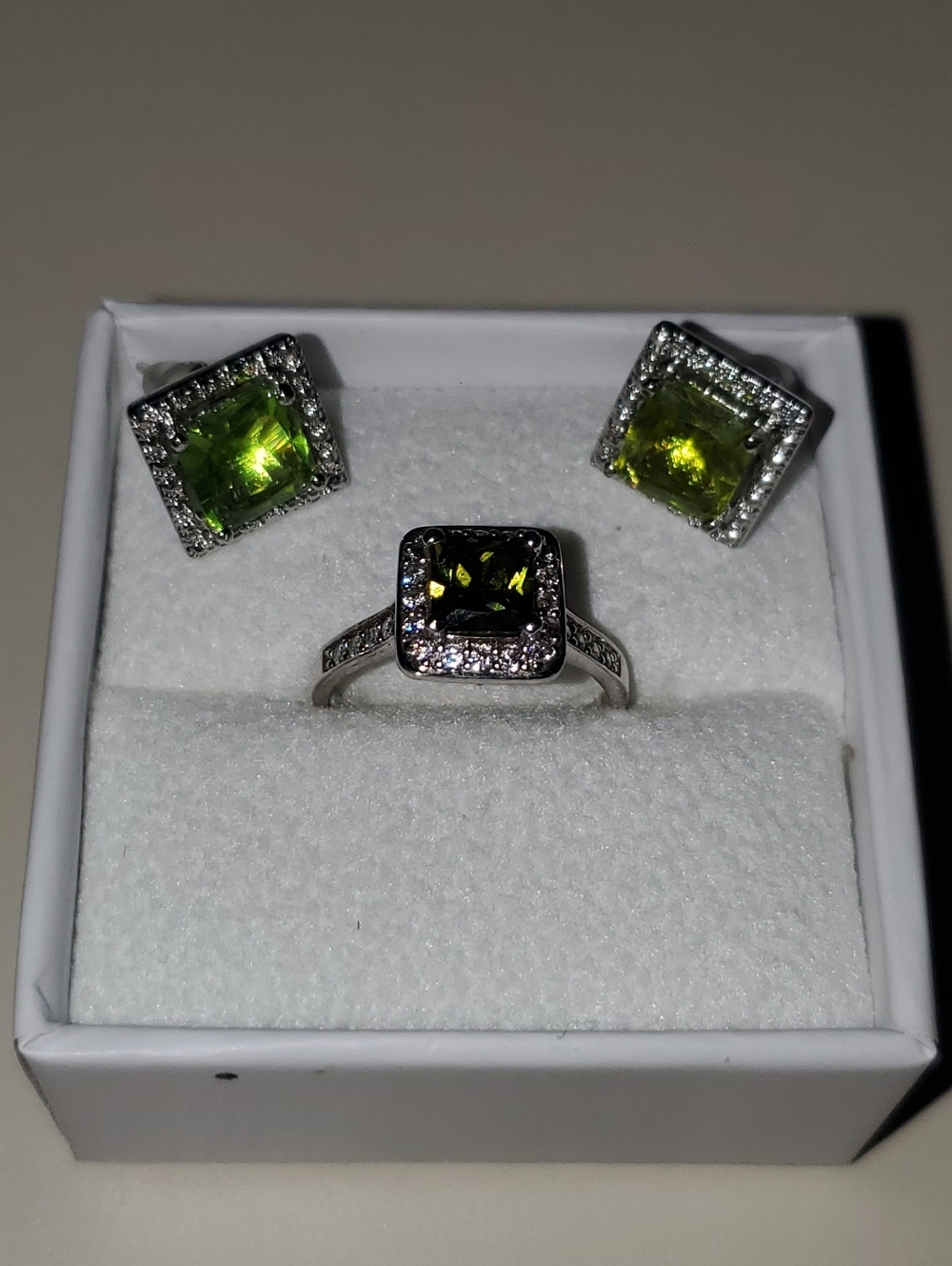 Sterling Silver Peridot-Center Halo Ring and Stud Earring Set - Green